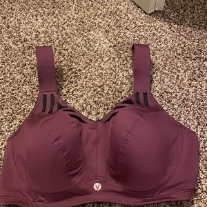 Torrid sports bra adjustable straps